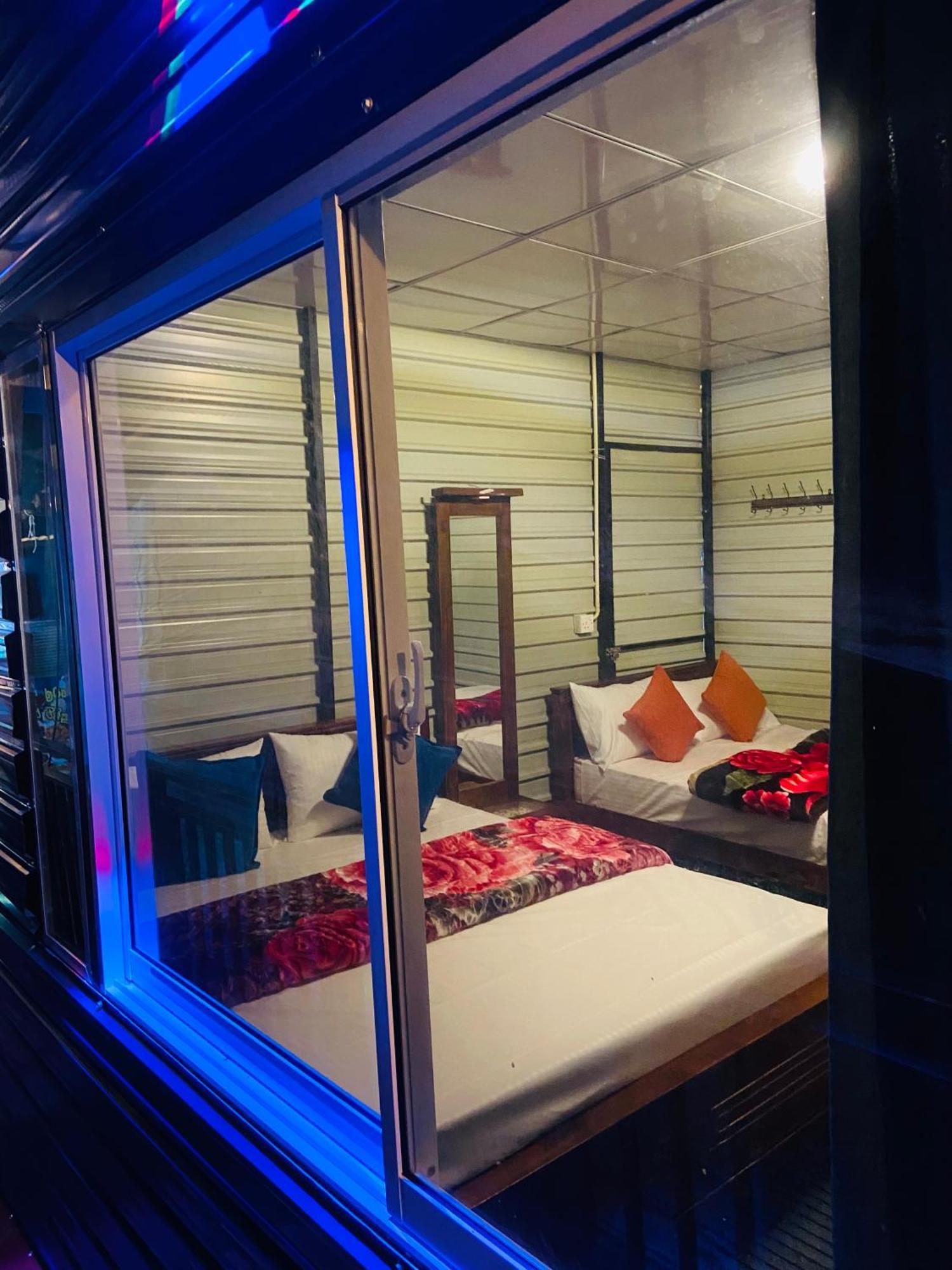 Shan Hotel Nallathanniya Extérieur photo